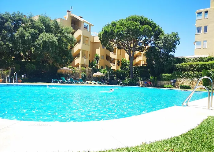 Calahonda Royale Penthouse With Sea Views