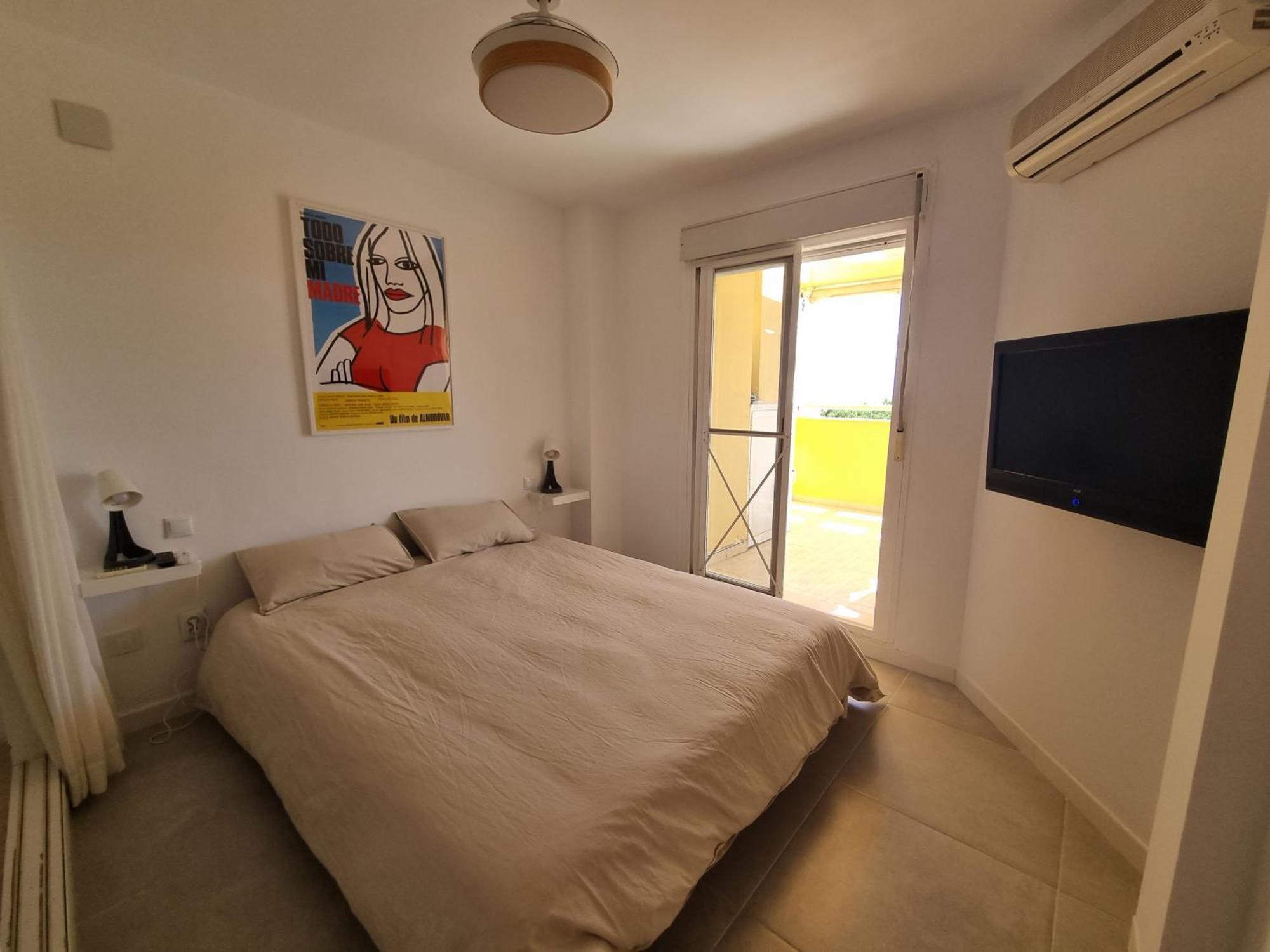 Calahonda Royale Penthouse With Sea Views Marbella