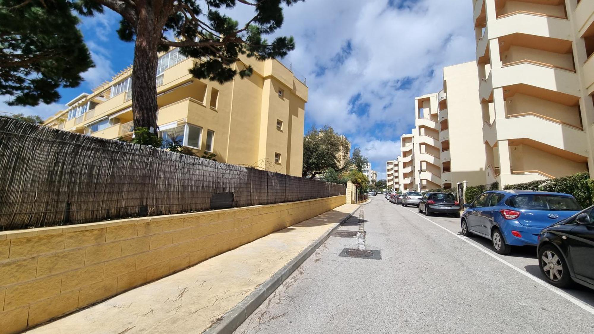 Calahonda Royale Penthouse With Sea Views Marbella